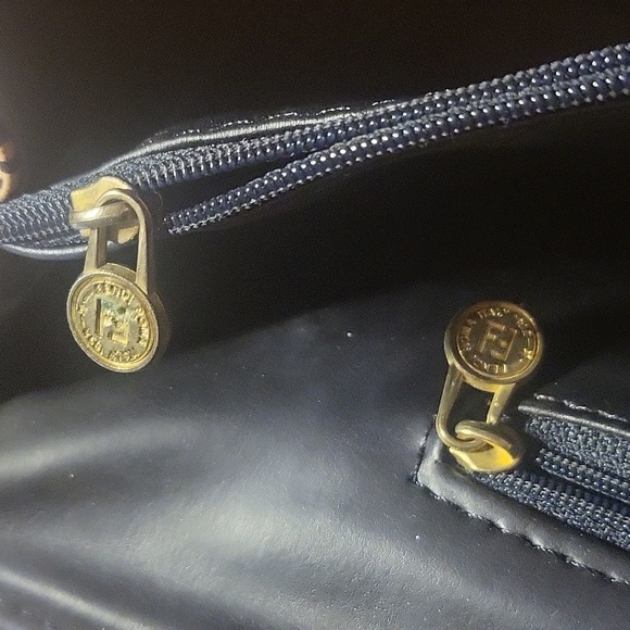 Authentic Fendi Purse - Picture 5 of 10